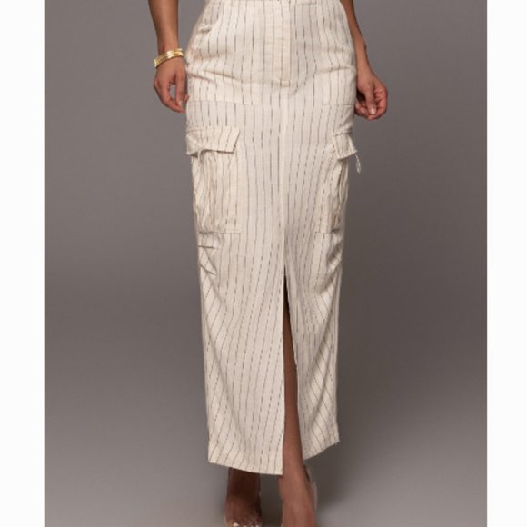 BUTTERCREAM CLEAN LINES CARGO SKIRT - Picture 2 of 2